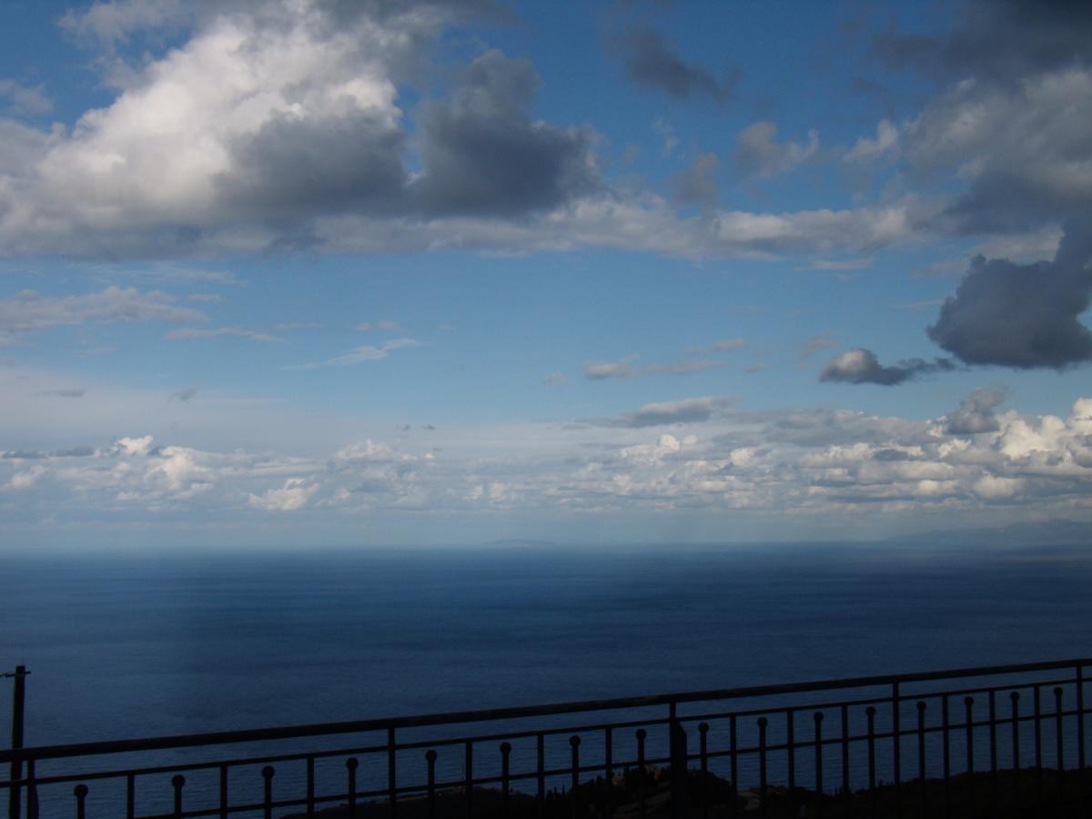 Zephyros Rooms And Apartments Drymon Esterno foto